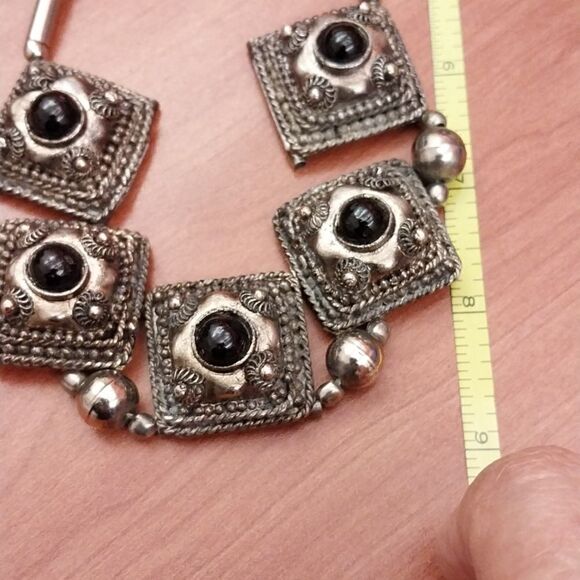 18," Tribal Necklace - Picture 4 of 4